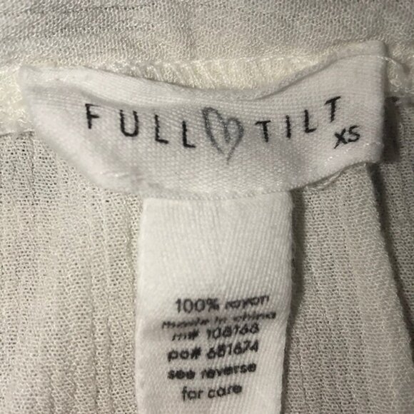 JUNIORS FULL TILT TOP - Picture 3 of 3